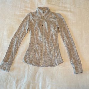 lululemon hourglass jacket, size 2, brand new condition, worn once